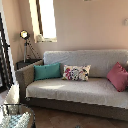 Hébergement de vacances Leonidas *